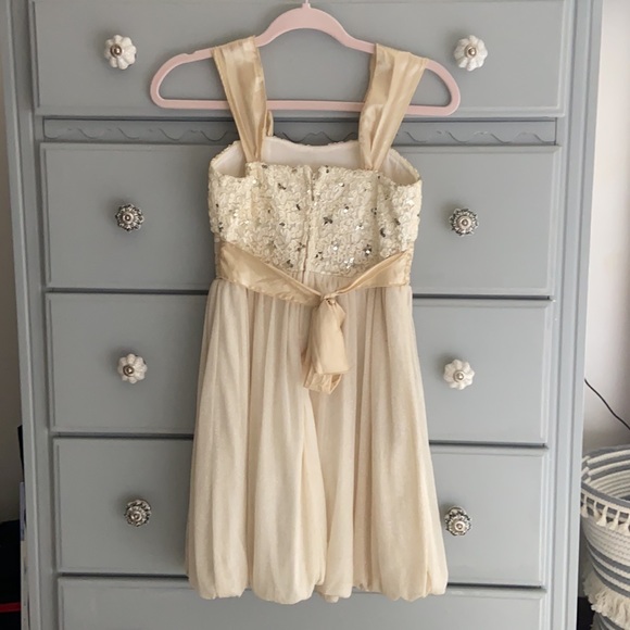 Girls party dress by Xtraordinary - Picture 4 of 10